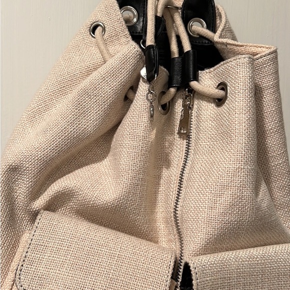 Purse Backpack - Picture 2 of 4